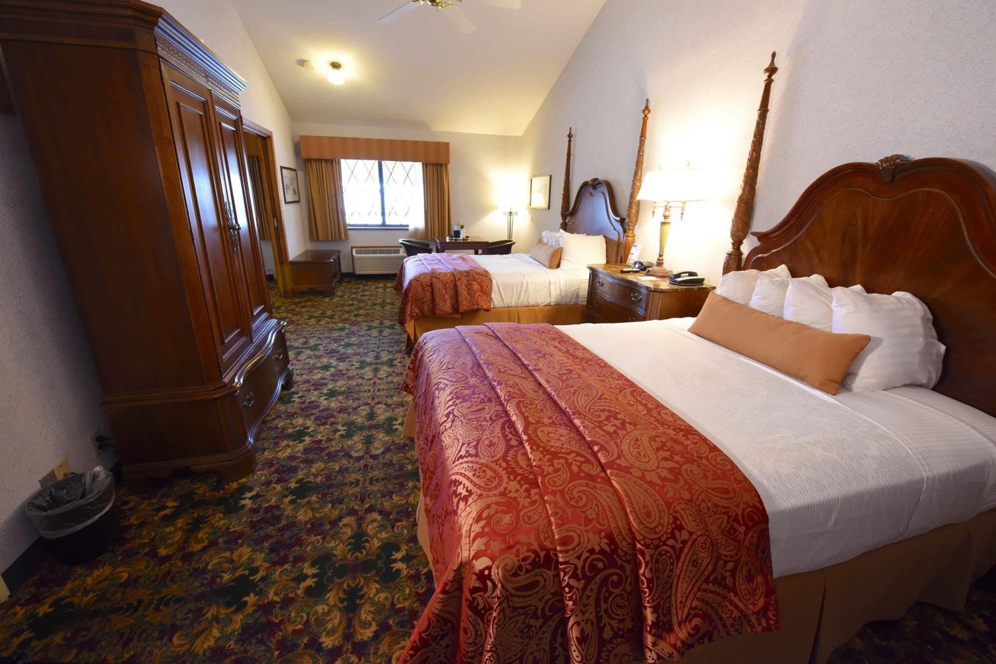 Best Western Plus Dockside Waterfront Inn Mackinaw City Exteriér fotografie