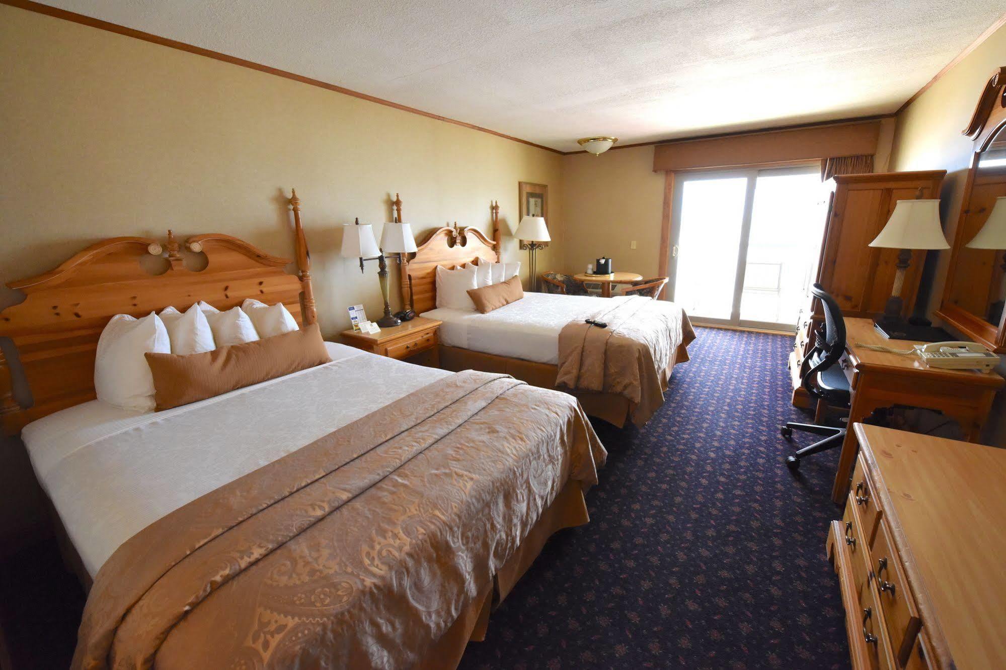 Best Western Plus Dockside Waterfront Inn Mackinaw City Exteriér fotografie